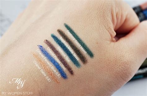 chanel stylo yeux waterproof bleu metal|best eyeliner colors by Chanel.